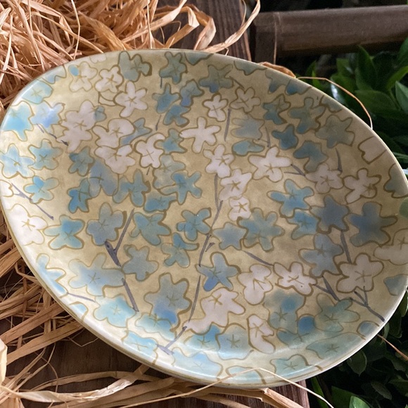 Pottery Barn Happy Easter Floral Egg Shaped Brunch Luncheon Plate Set 🐣🐇 - Picture 10 of 17